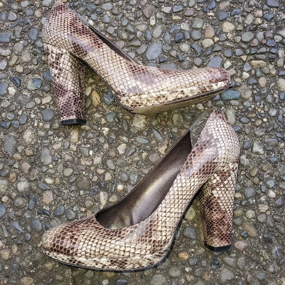 Stuart Weitzman heels